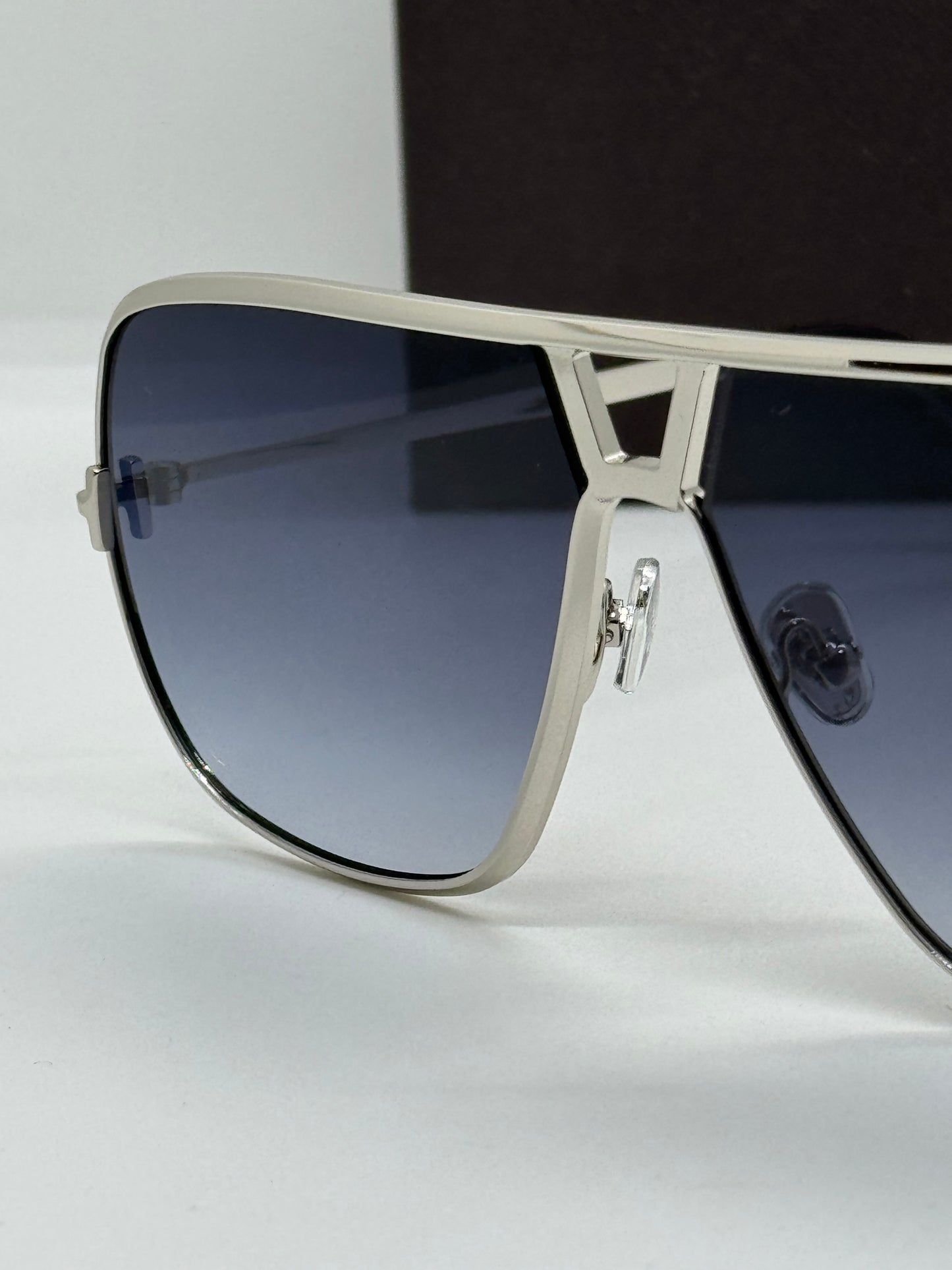 Tom Ford Stavros TF1204 Gradient Gray