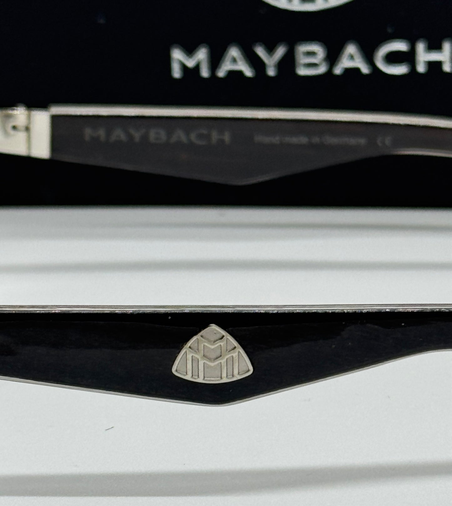 Maybach The Visionist Silver x Black Rimless  Frame