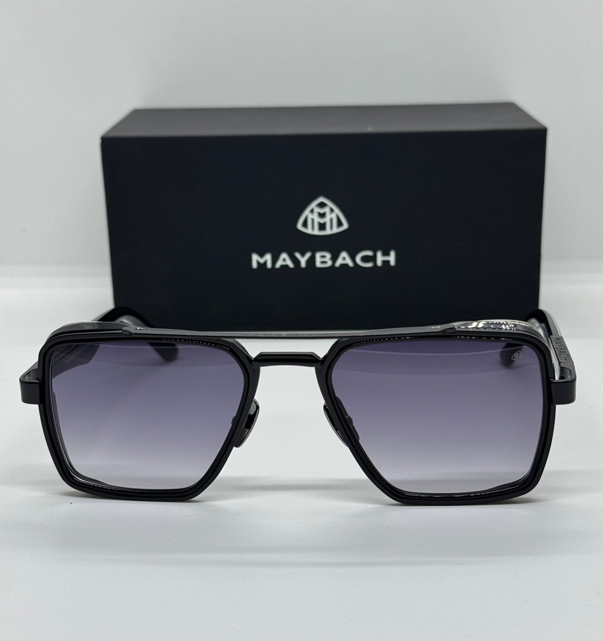 Maybach The Sarte 1 Black Gradient