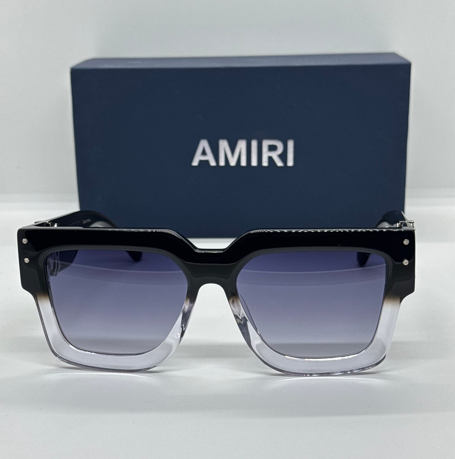 Amiri Jumbo MA Black Transparent