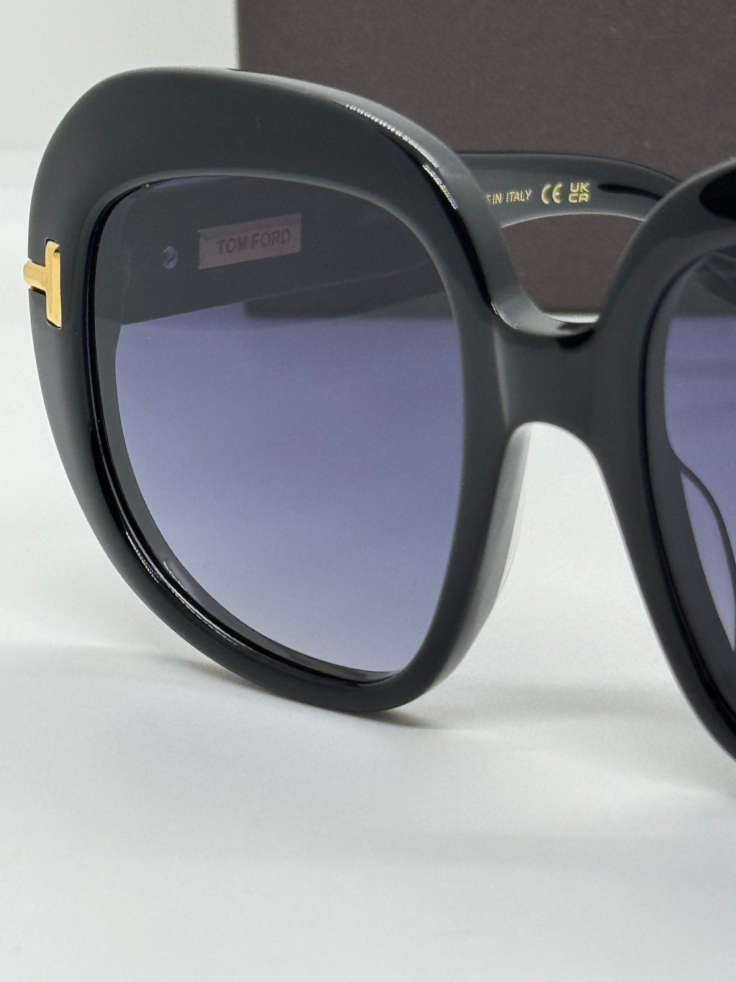 Tom Ford Icon Round TF1237 Gradient Zeiss Lenses