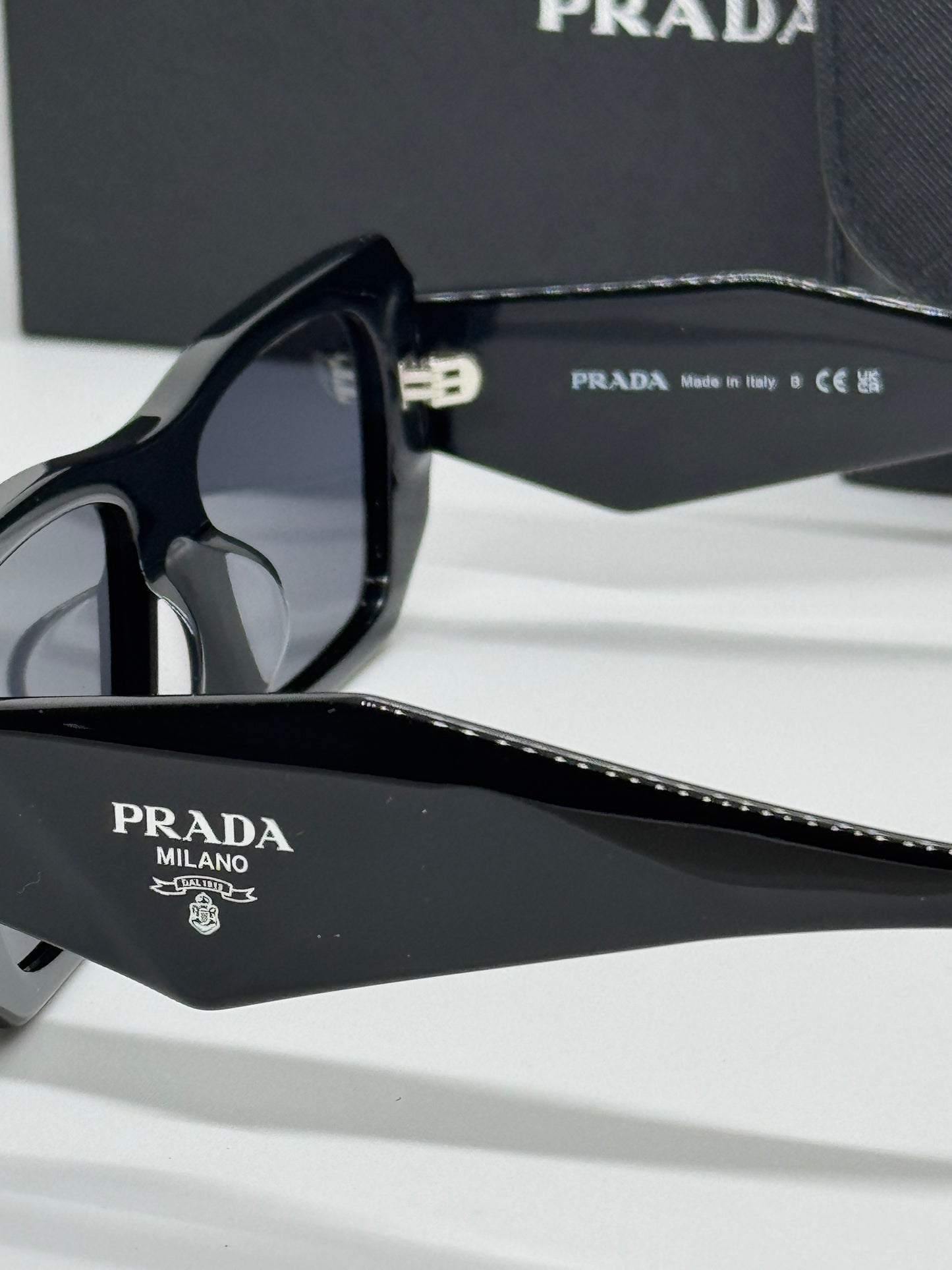 Prada SPR B18 Symbole Black