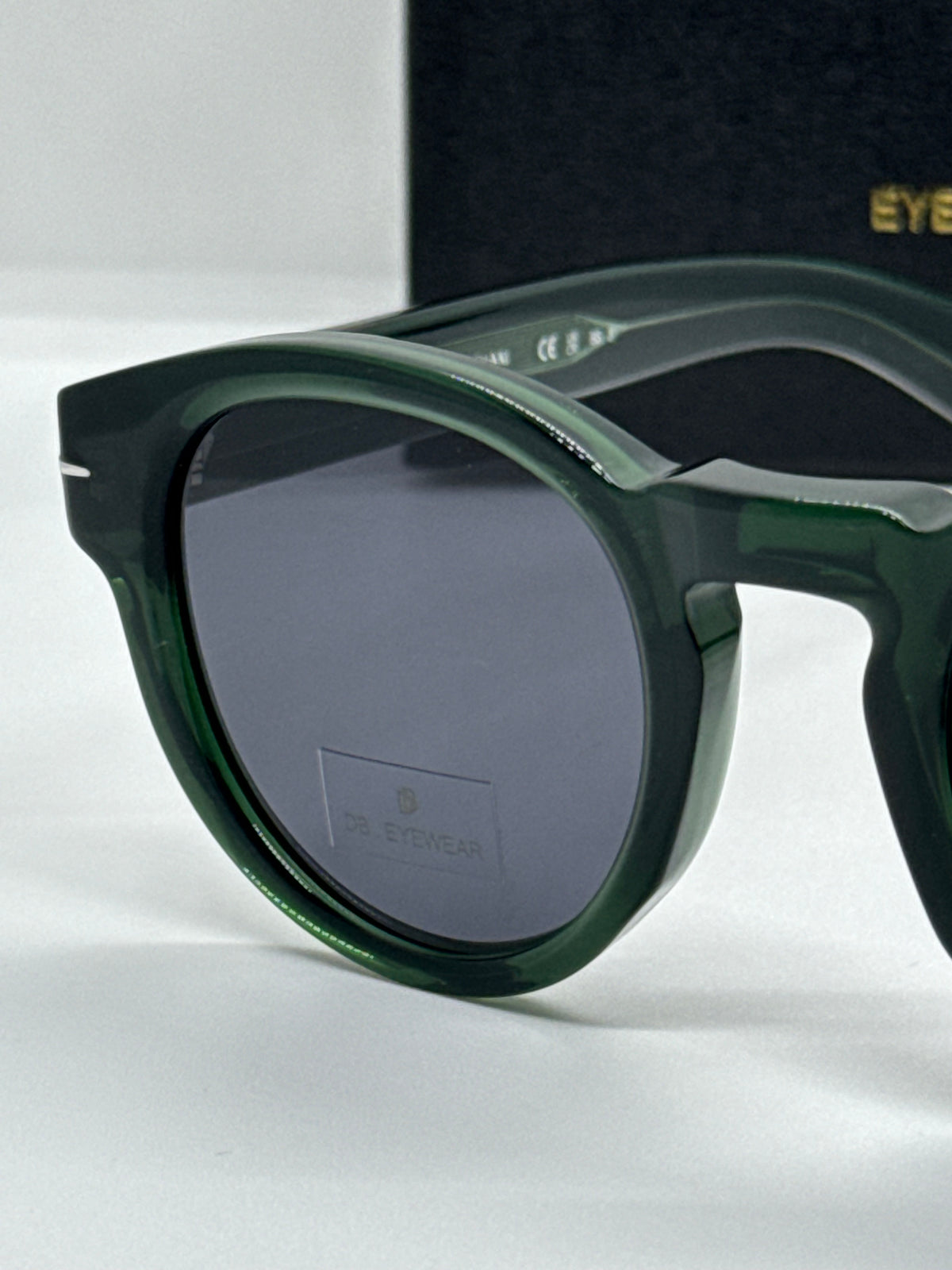 David Beckham DB7041/S Dark Green Round Shade
