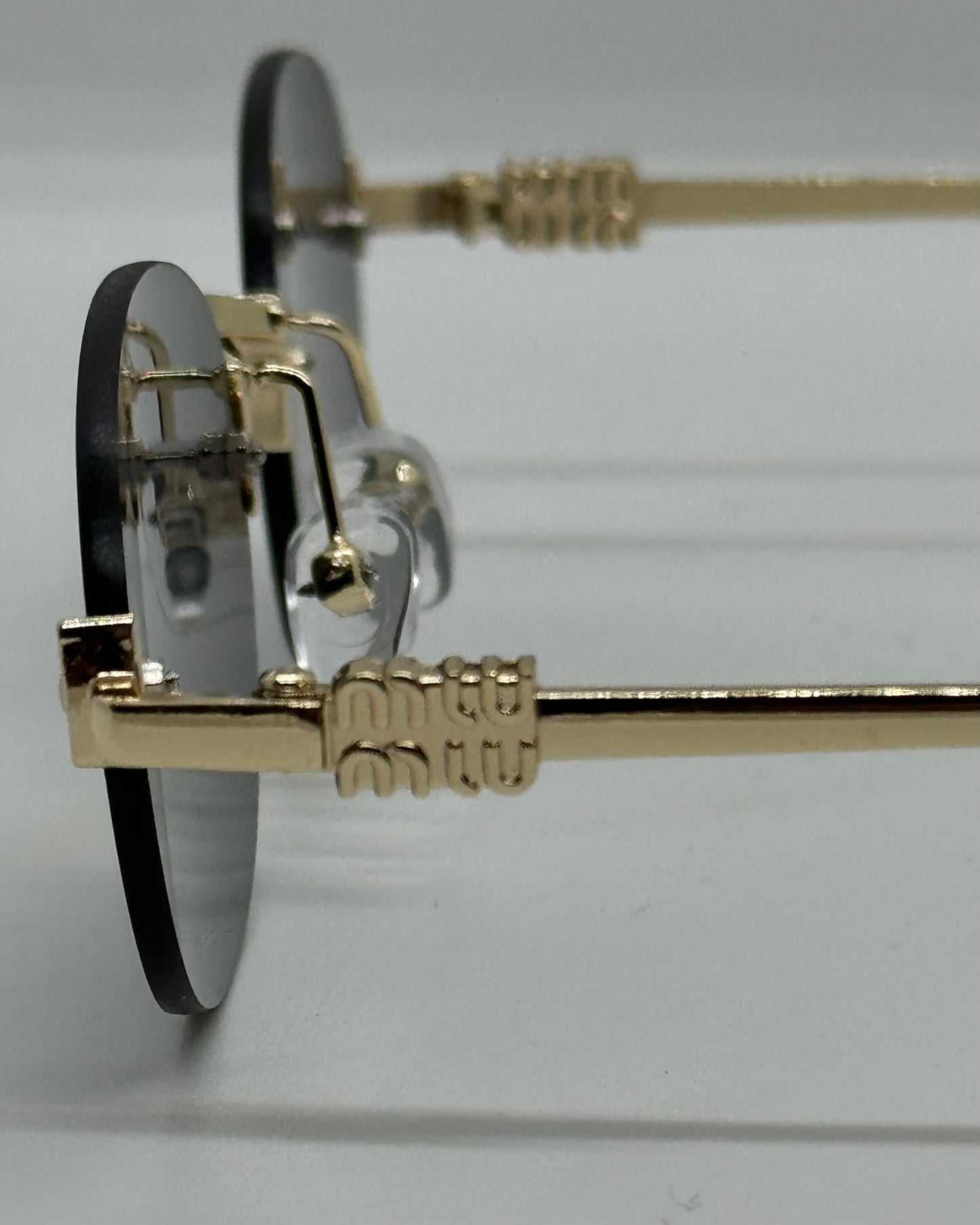 MM Logo Rimless Oval