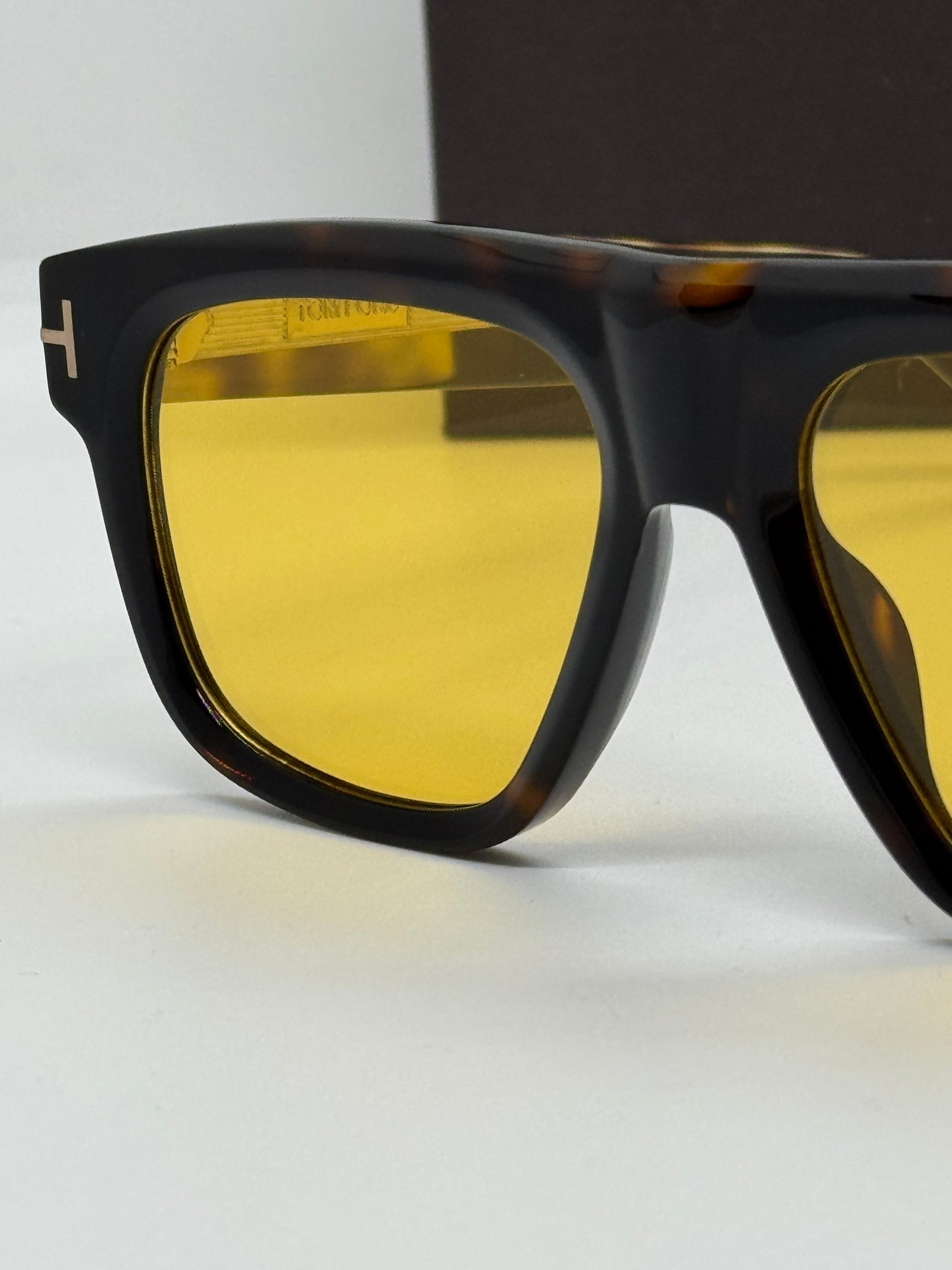 Tom Ford Icon Square TF1201 Yellow Havana Zeiss Lenses