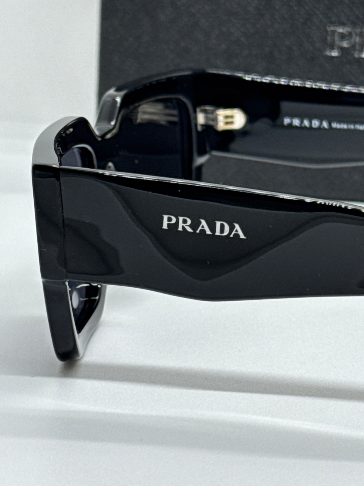 Prada SPR-B17 Rectangle Black