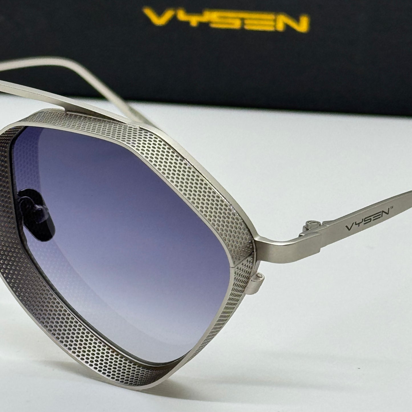 Vysen Enzo E-3 Silver