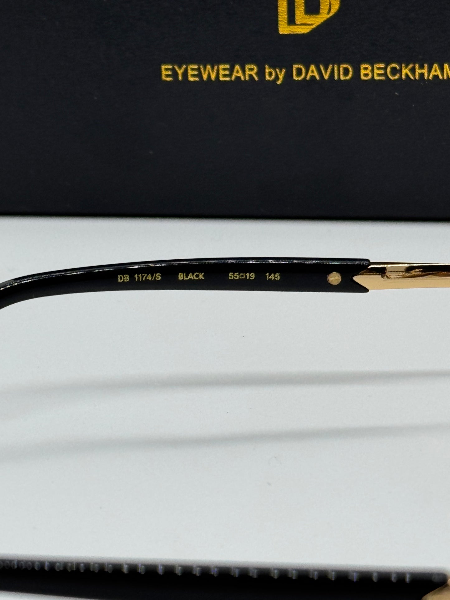 David Beckham DB1174/S Black x Gold