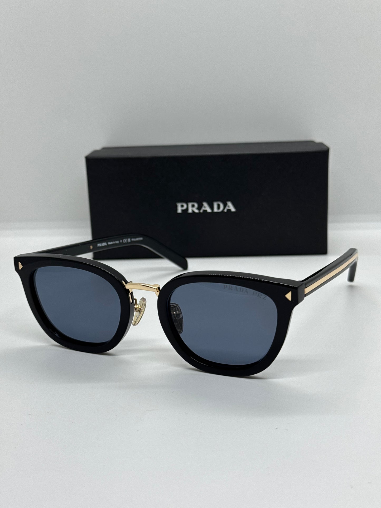 Prada SPRC01 Black X Gold