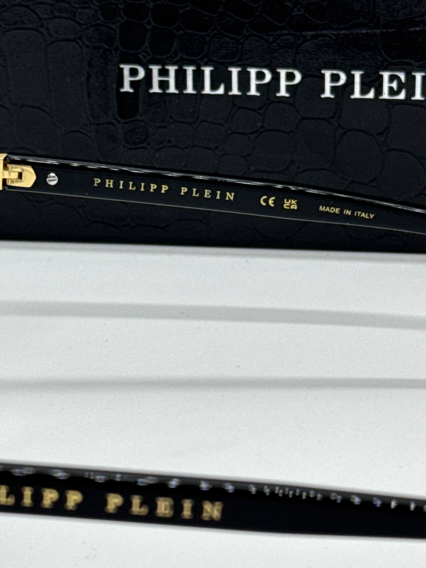 Philipp Plein Stud VPP115M Black x Gold Frame