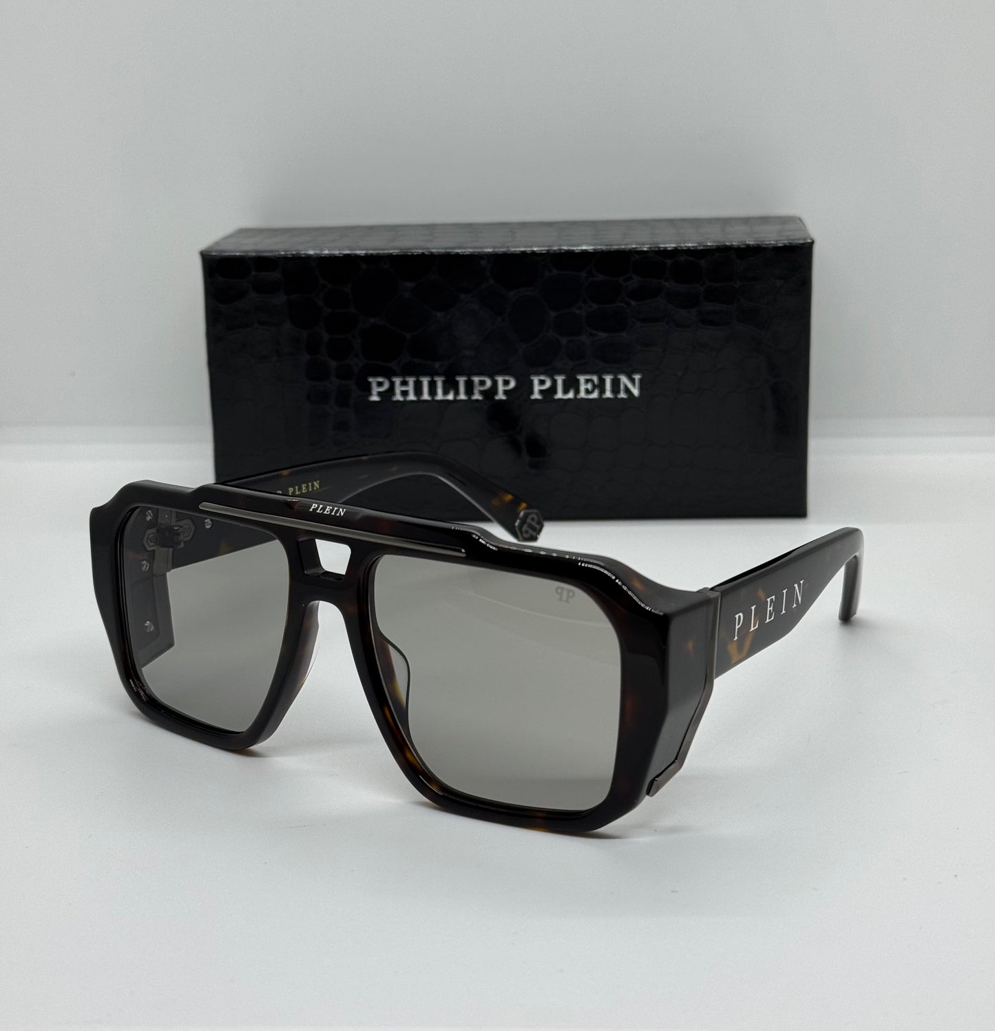 Philipp Plein SPP184M Tortoise