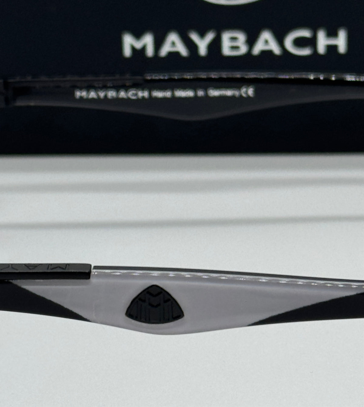 Maybach The Sarte 1 Black Gradient