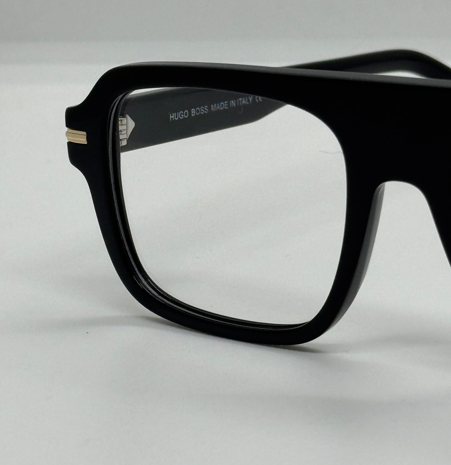 Hugo Boss 0860 Black Frame