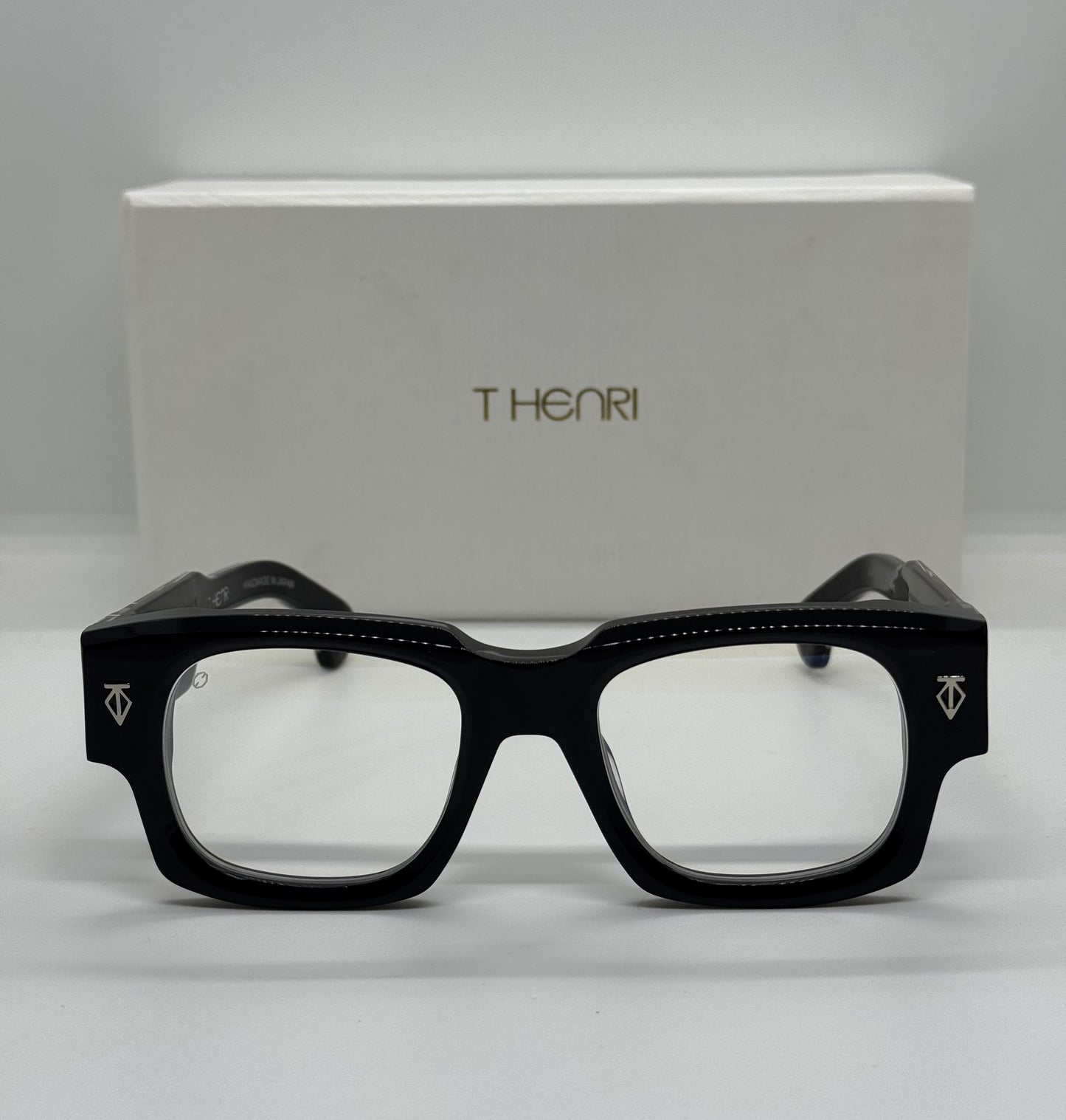 T Henri Dusenberg Black