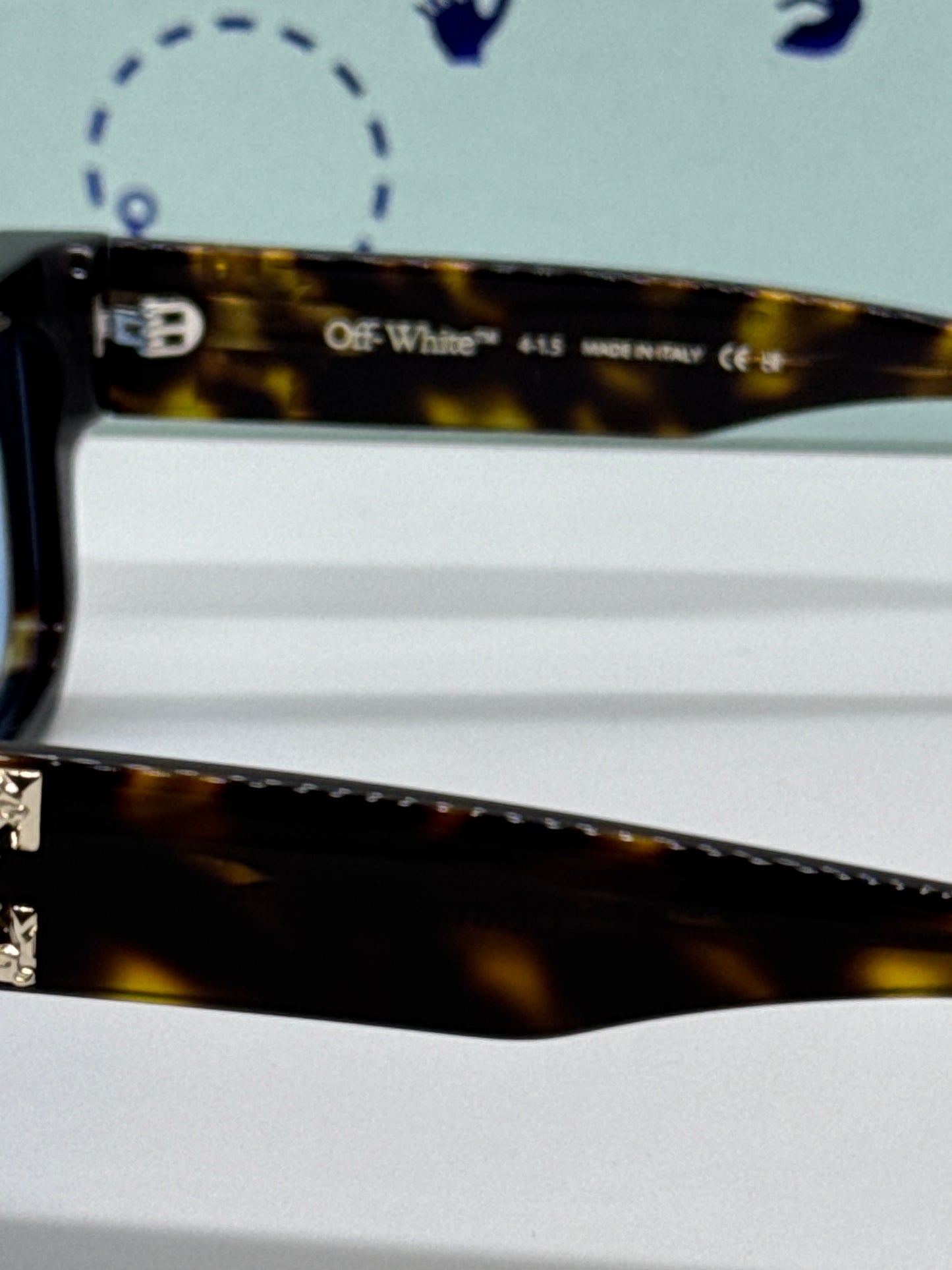 OFF-WHITE Virgil Oeri008 Tortoise Bur