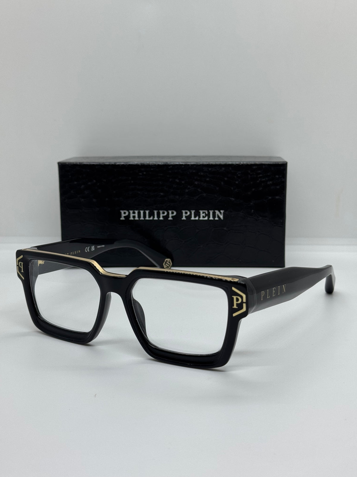 Philipp Plein Brave SPP005 Black x Gold Frame