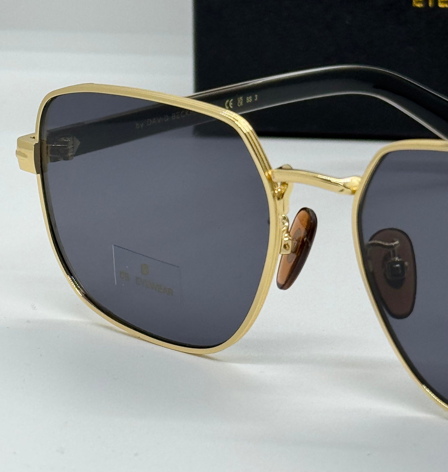 David Beckham DB7121/GBlack x Gold