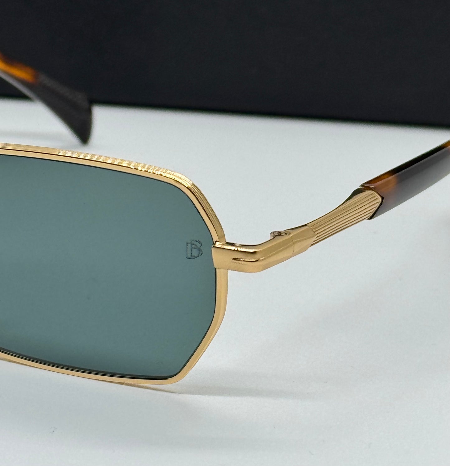 David Beckham DB1174/S Olive X Gold