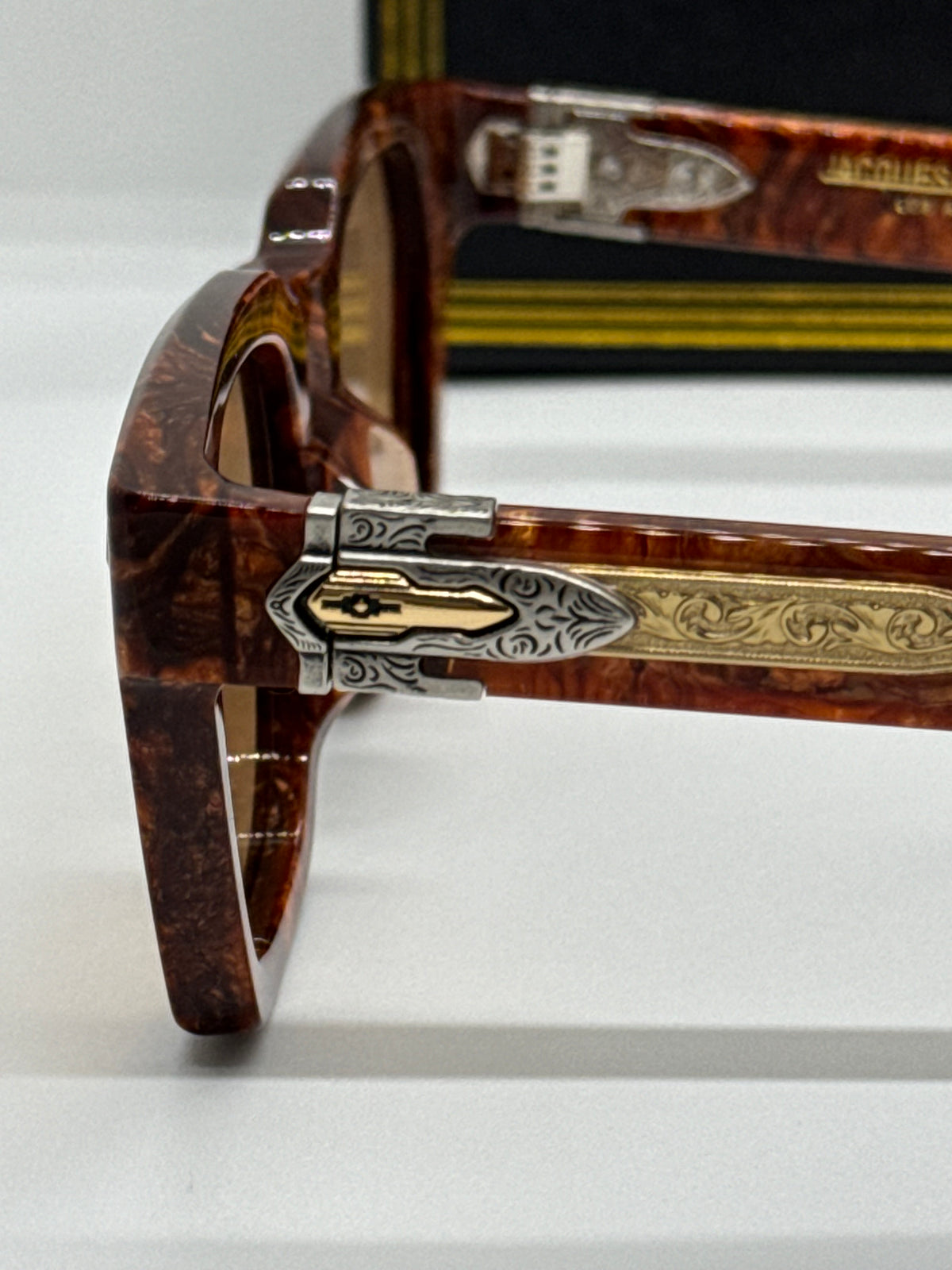 Jacques Marie Mage Sterett Fire Horn Shade