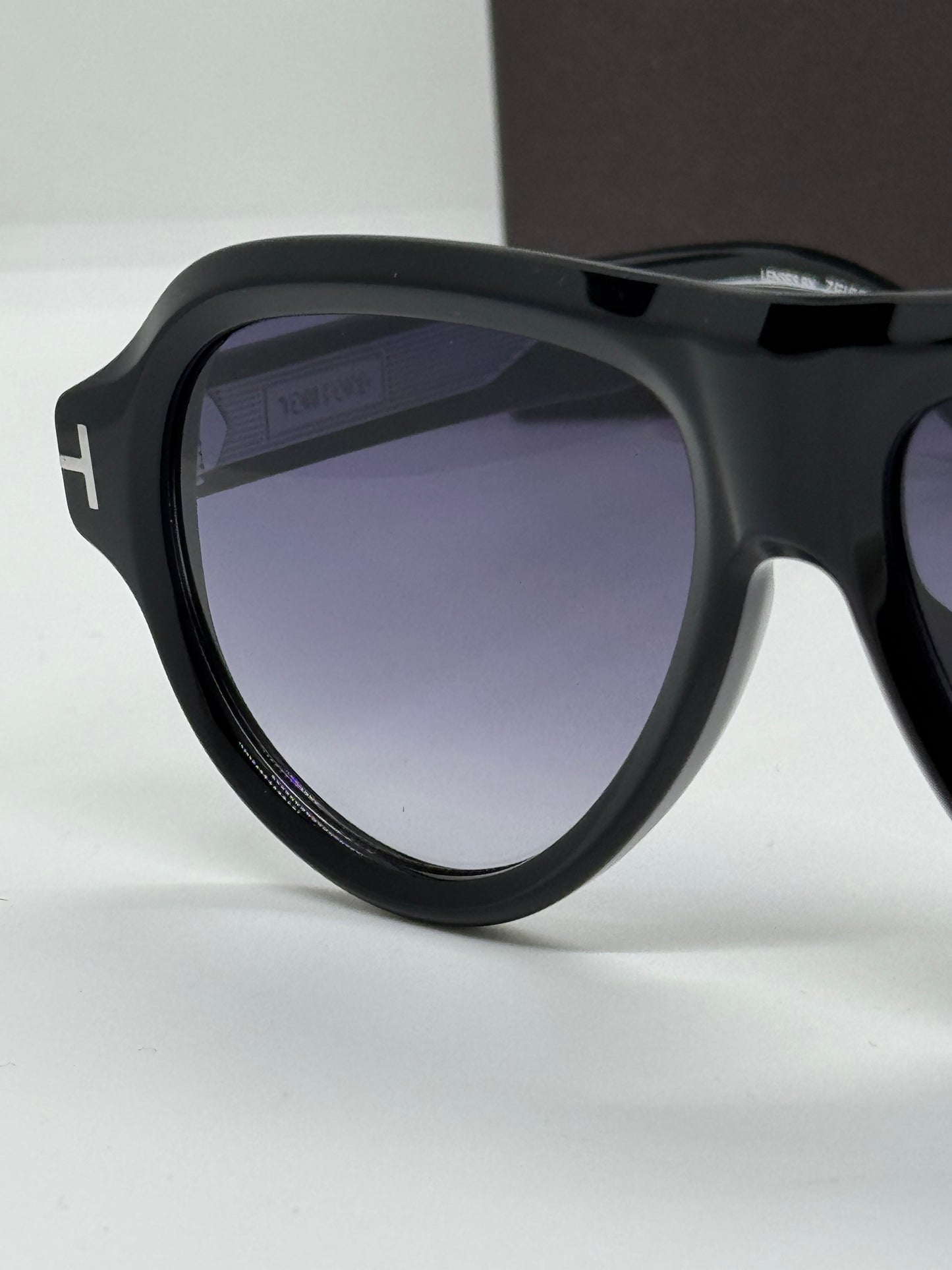 Tom Ford Icon Pilot TF1225 Black Zeiss Lenses