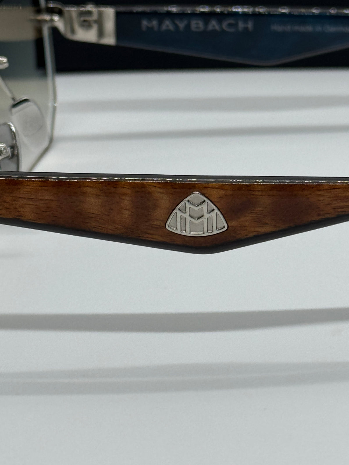 Maybach The Visionist Sun 1 Olive Gradient