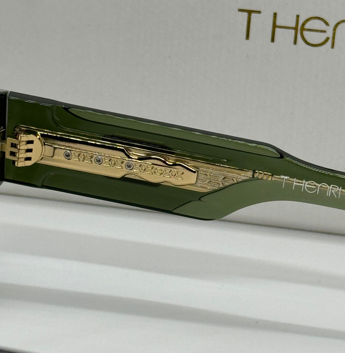T Henri Dusenberg Olive Green