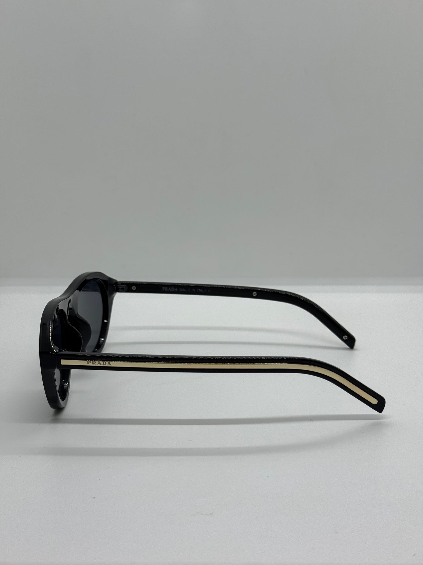 PD B15 Round Irregular Shade