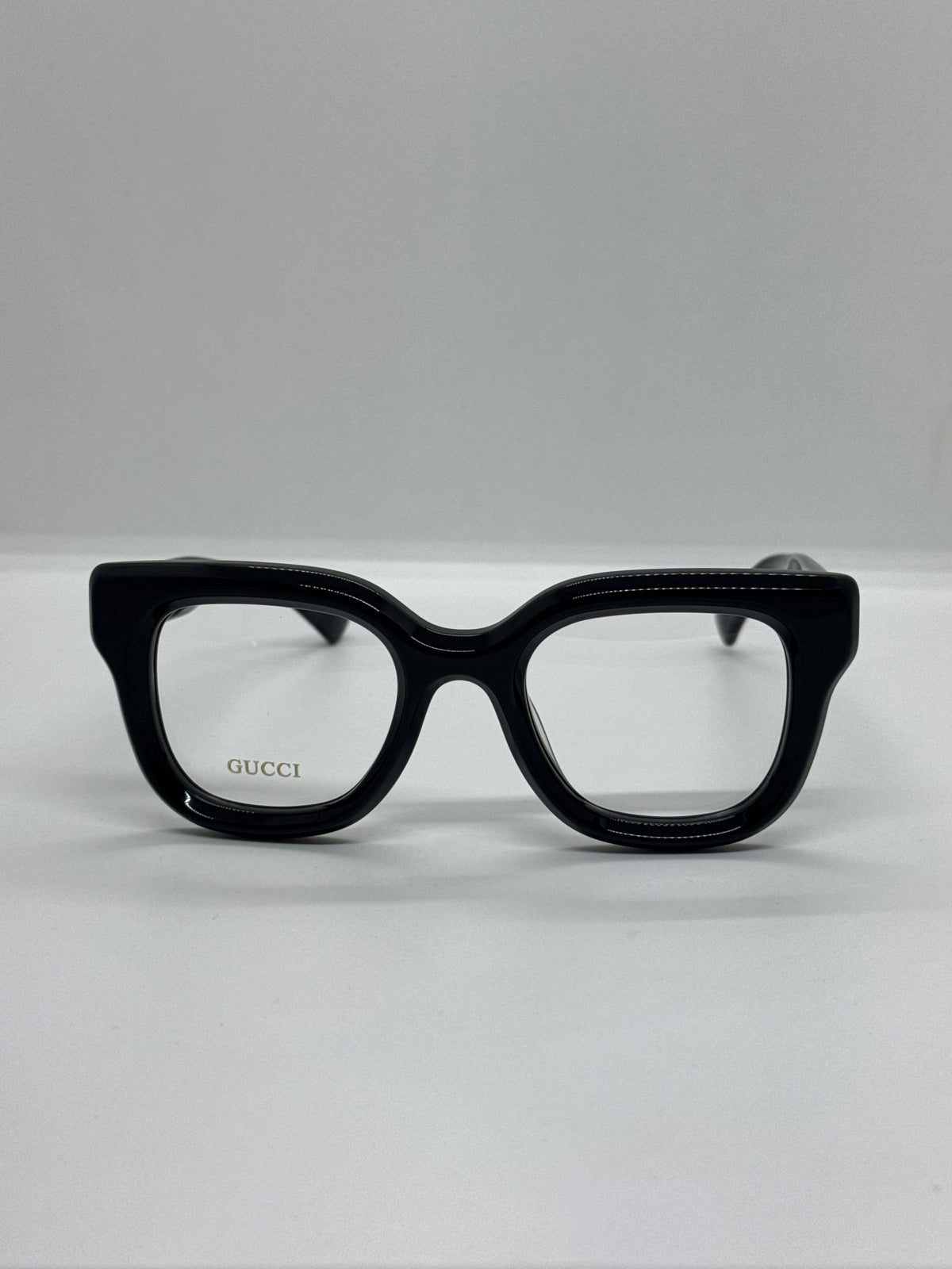Gucci GG0828S Bold Square Round Frame
