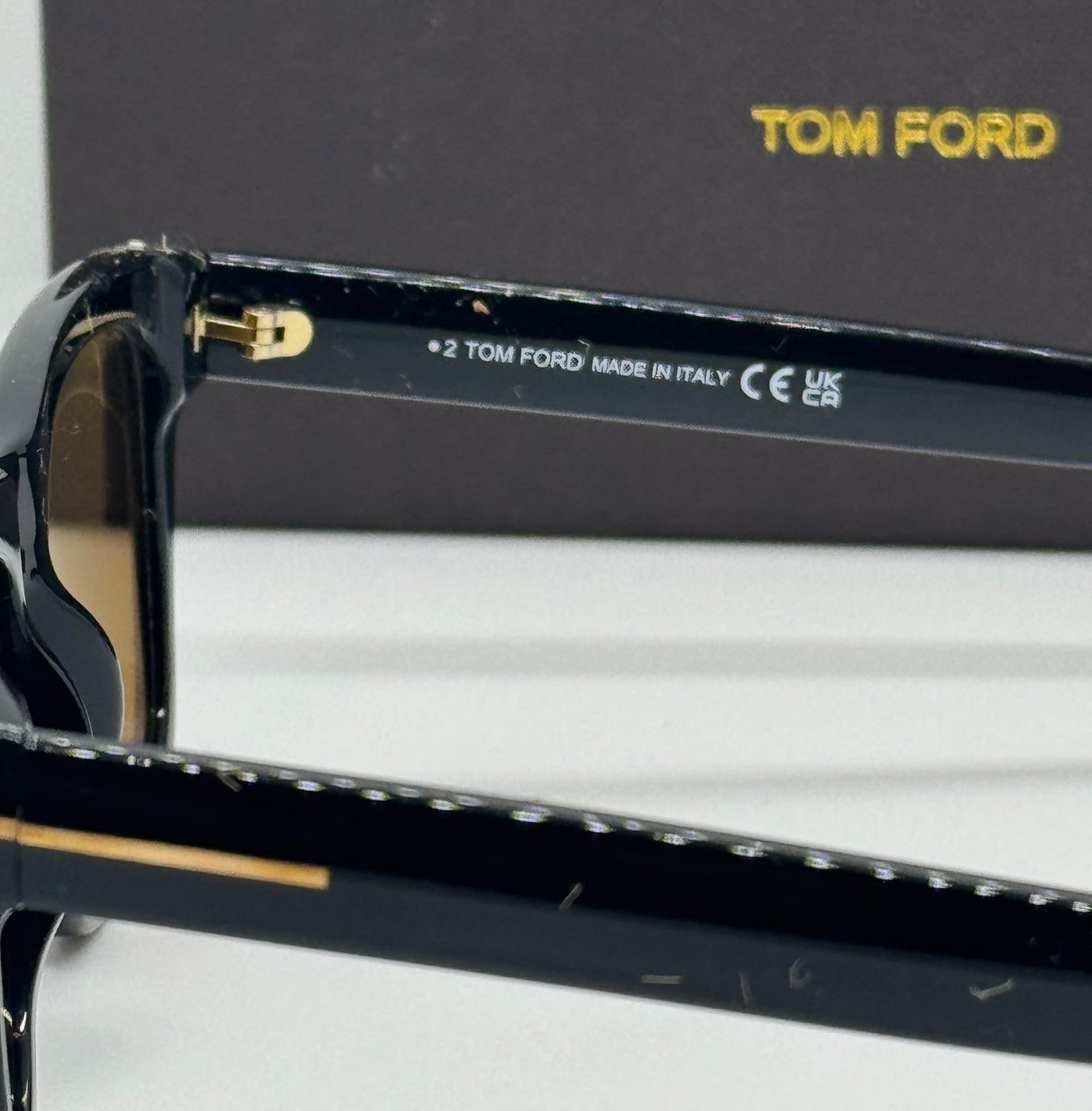 Tom Ford Buckley TF 906-N Brown