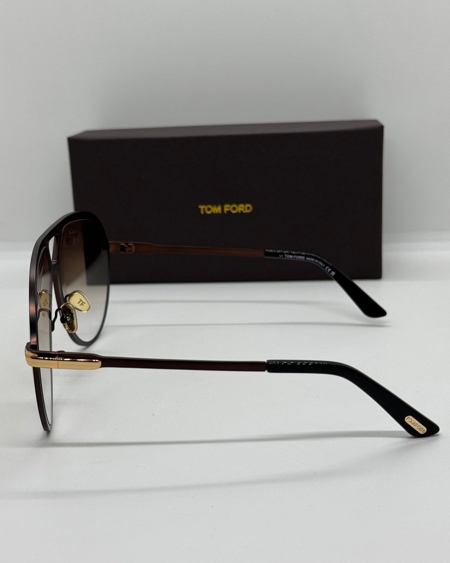 Tom Ford Xavier TF1060 Oversized Goldish Brown