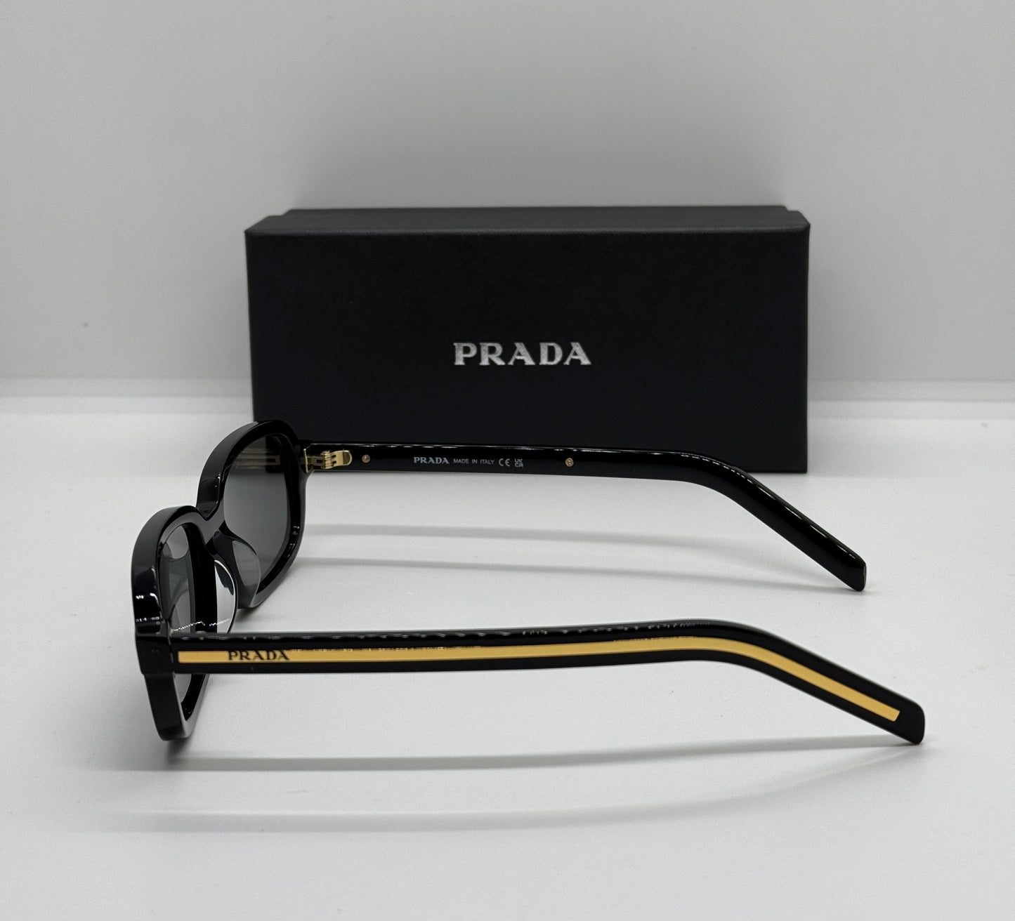 Prada PR D06S Black x Gold