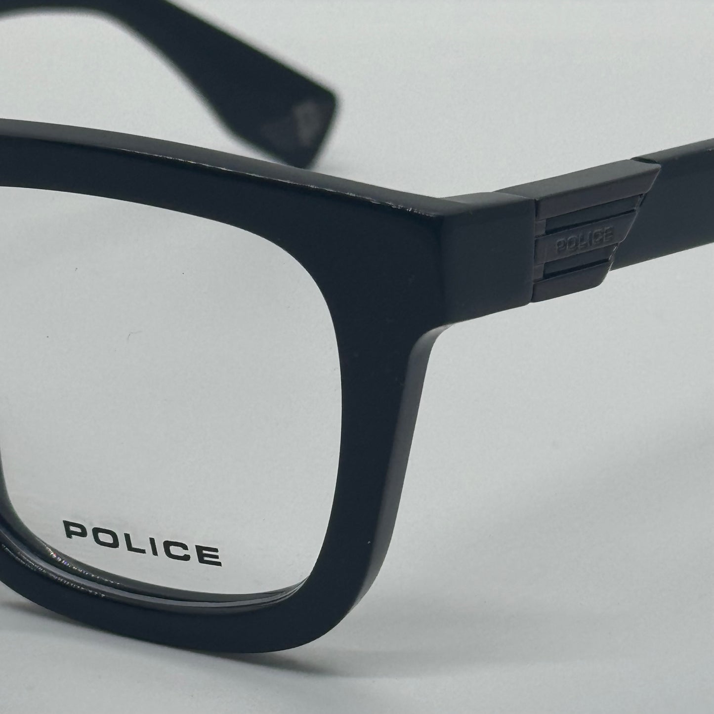 Police VPLN29V