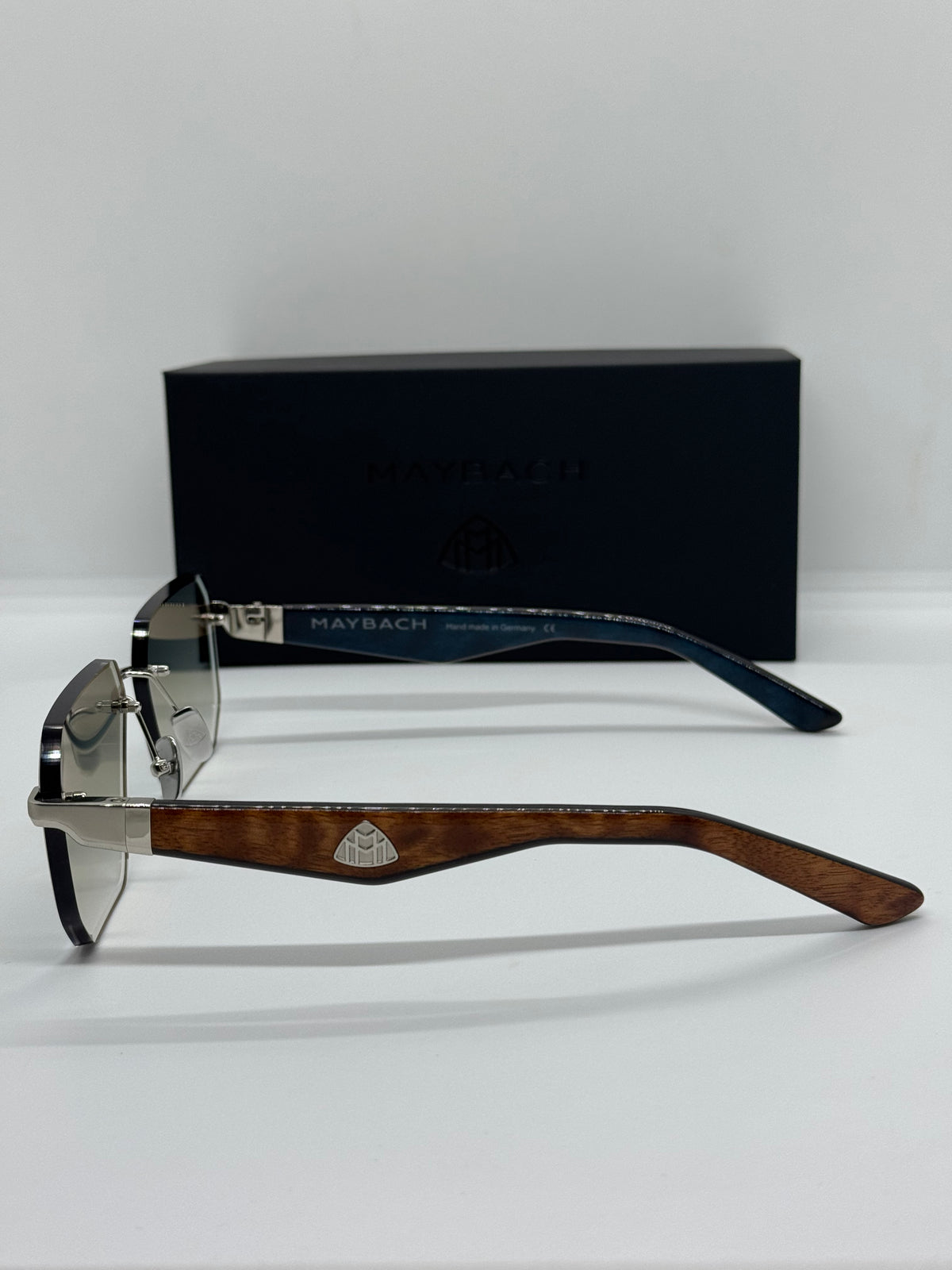 Maybach The Visionist Sun 1 Olive Gradient
