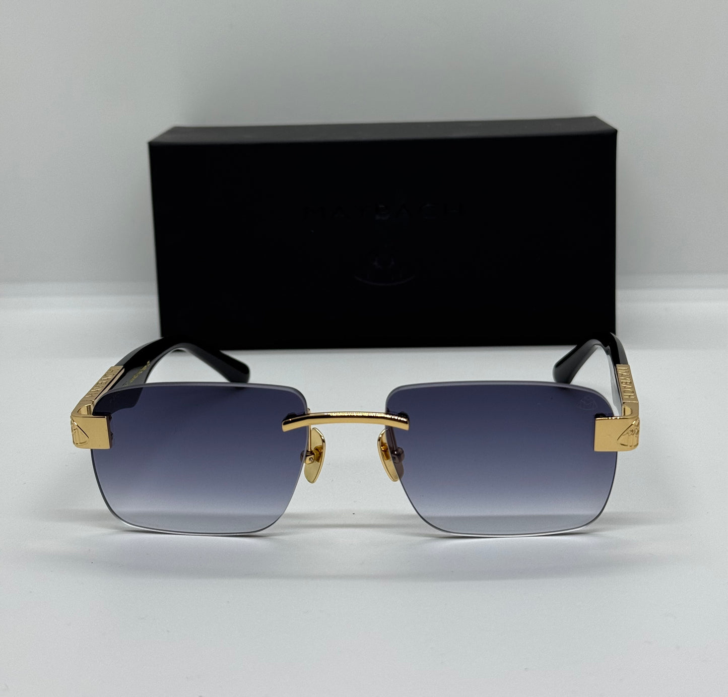 Maybach The Magic III Gradient x Black