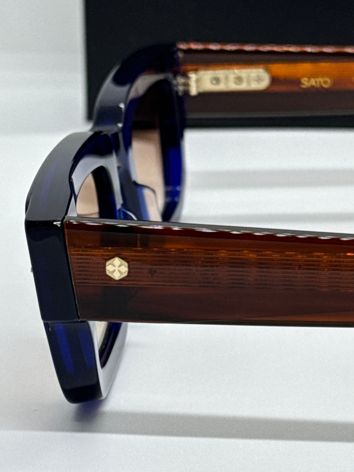 Sato Cervantes Royal Blue Bronze