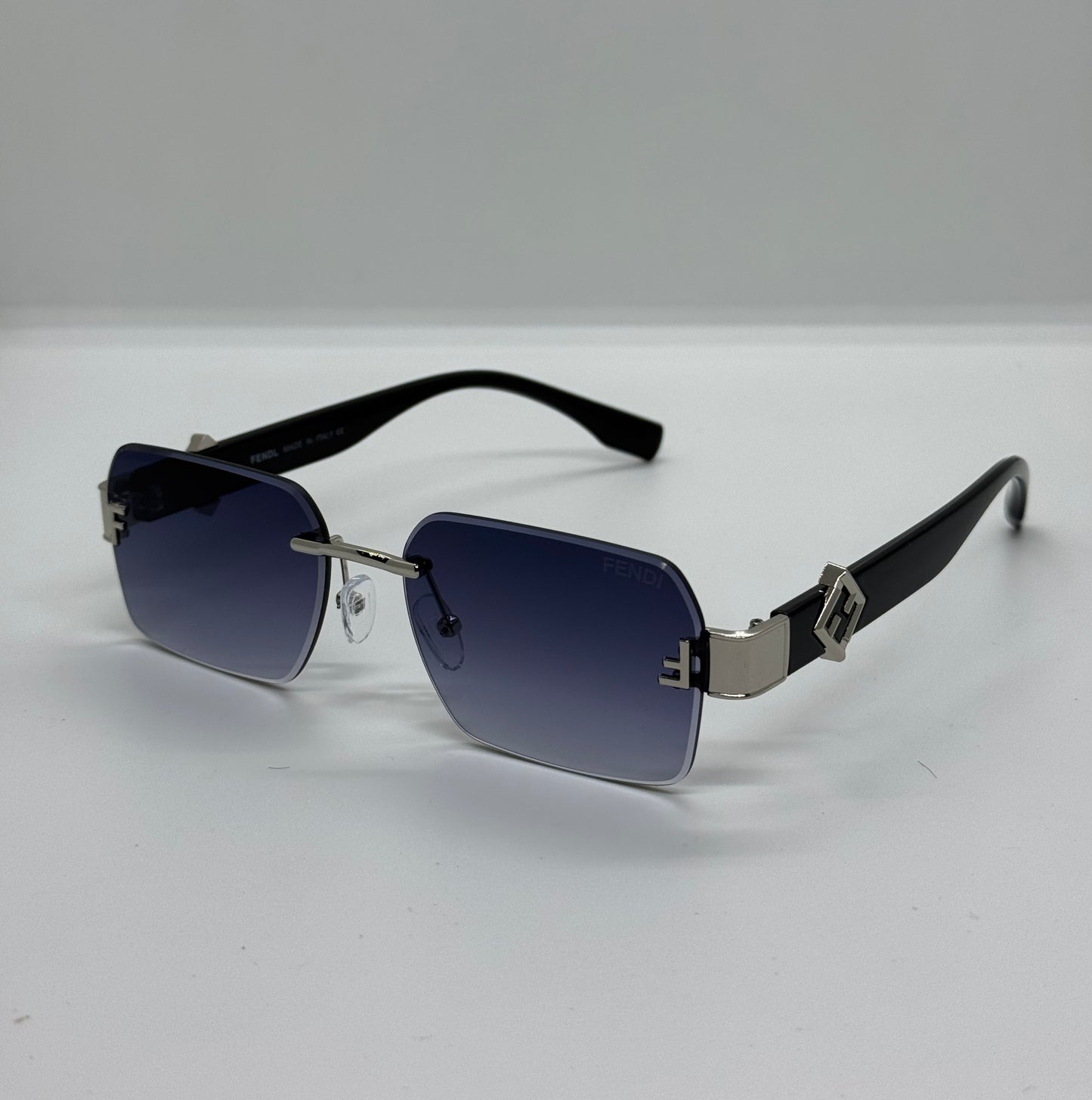 FD Rectangular rimless