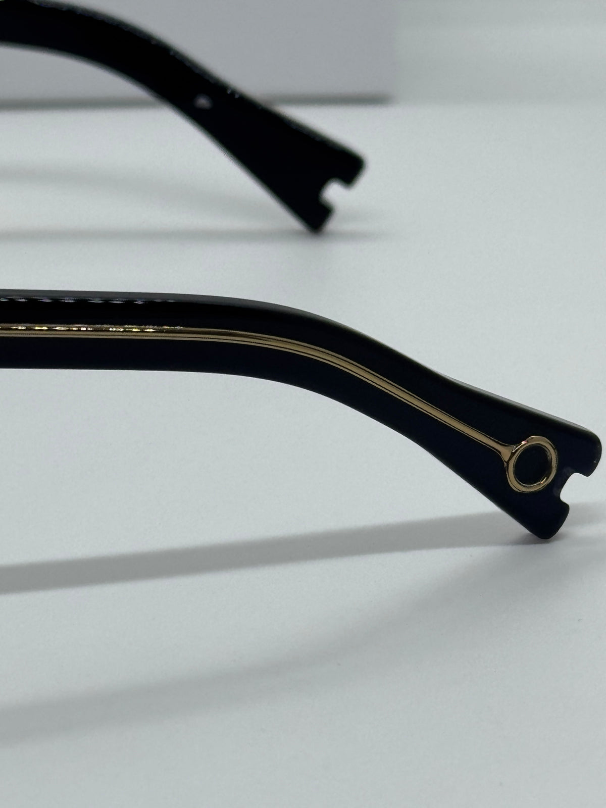 T Henri Gyra Dark Navy Blue Shade