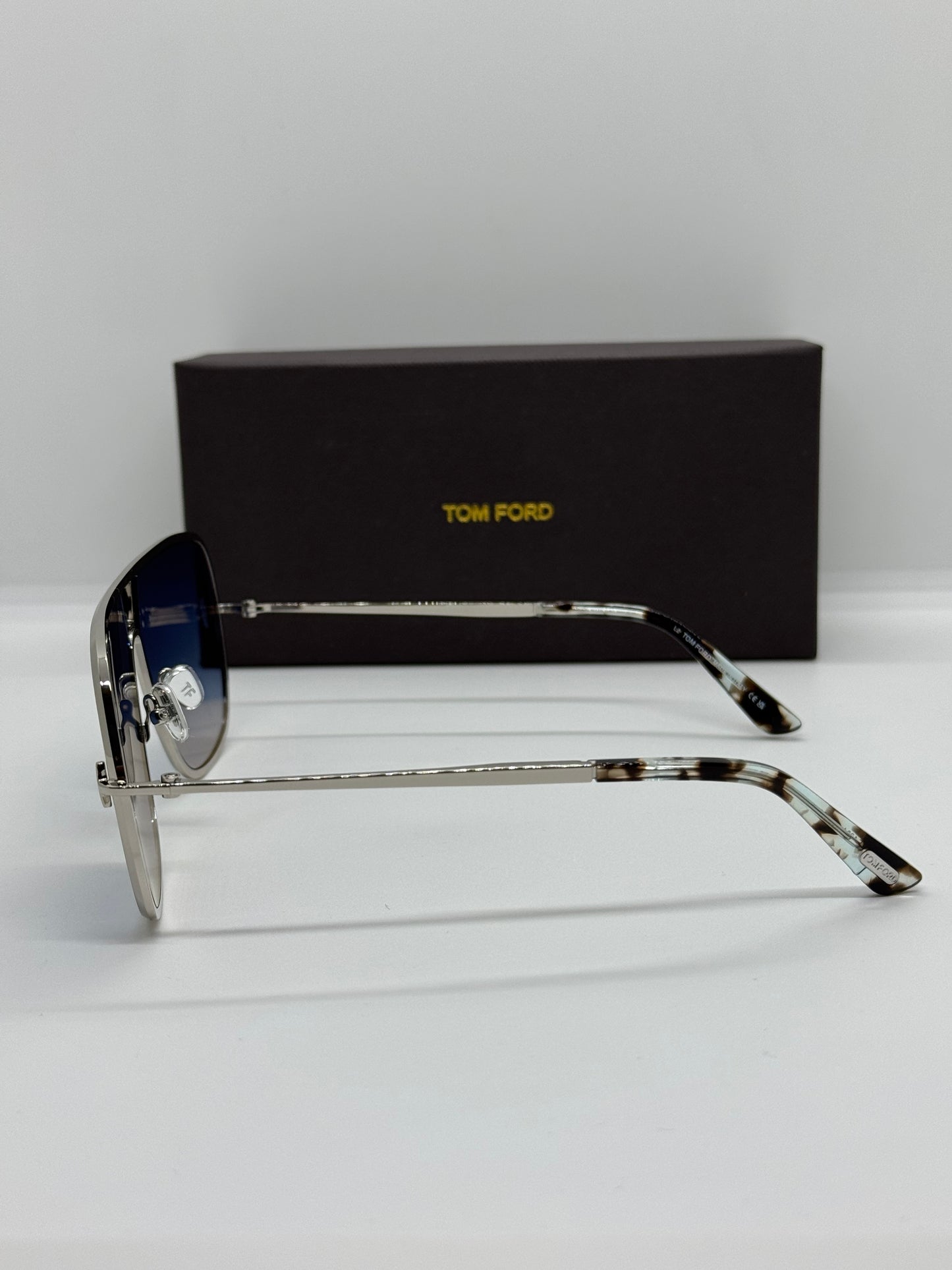 Tom Ford Stavros TF1204 Gradient Blue