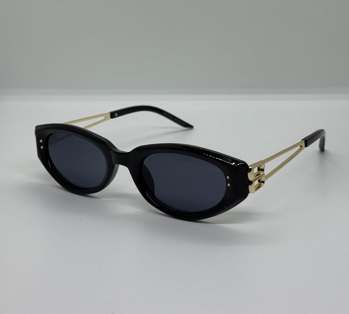 Gentle Monster Cateye