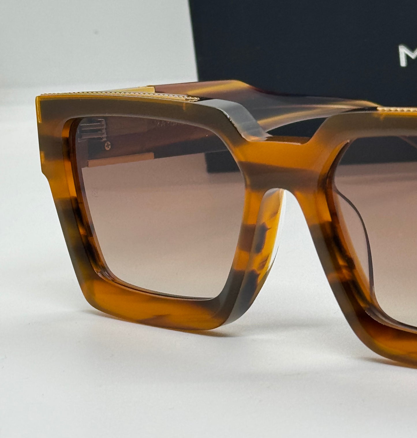 Maybach The Boss 1 Havana Brown