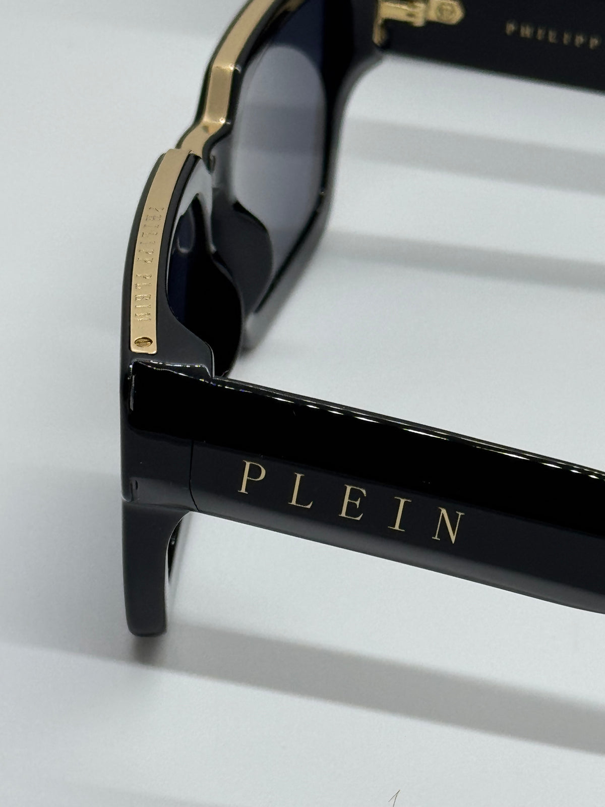 Philipp Plein SPP005 Brave Black x Gold