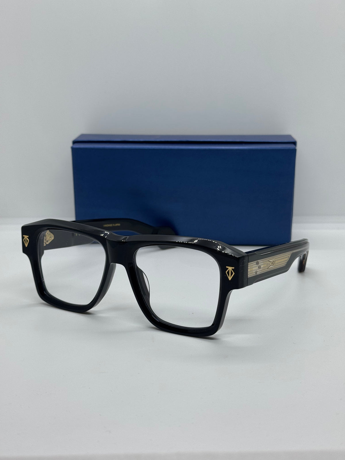 T Henri Estoque Photo Gray Frame