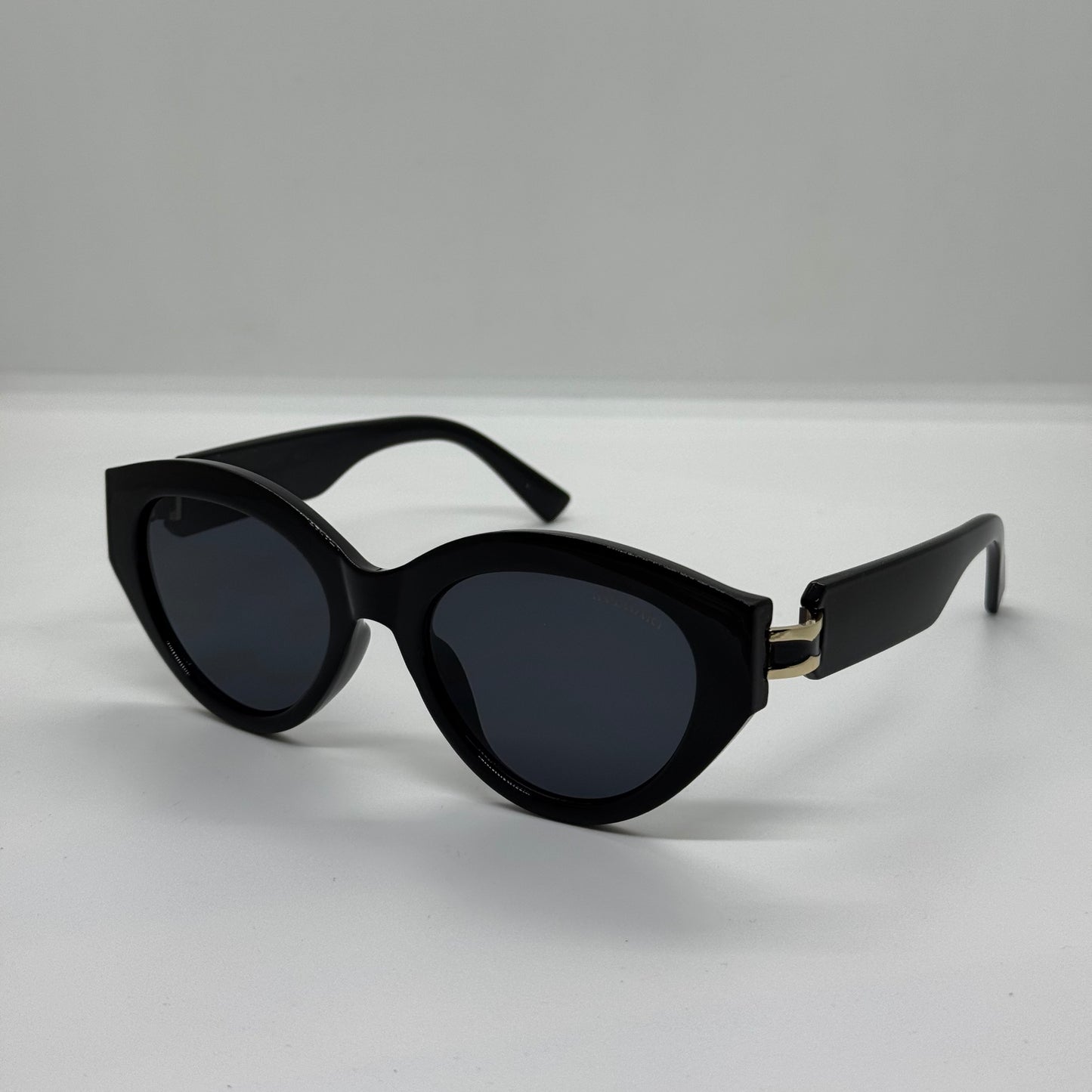 BV Zero Oval Shade