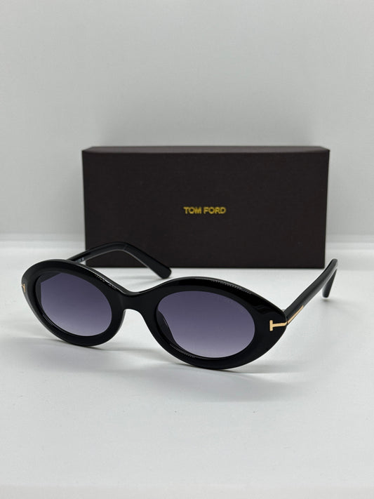 Tom Ford Carmen Oval FT1186 Black