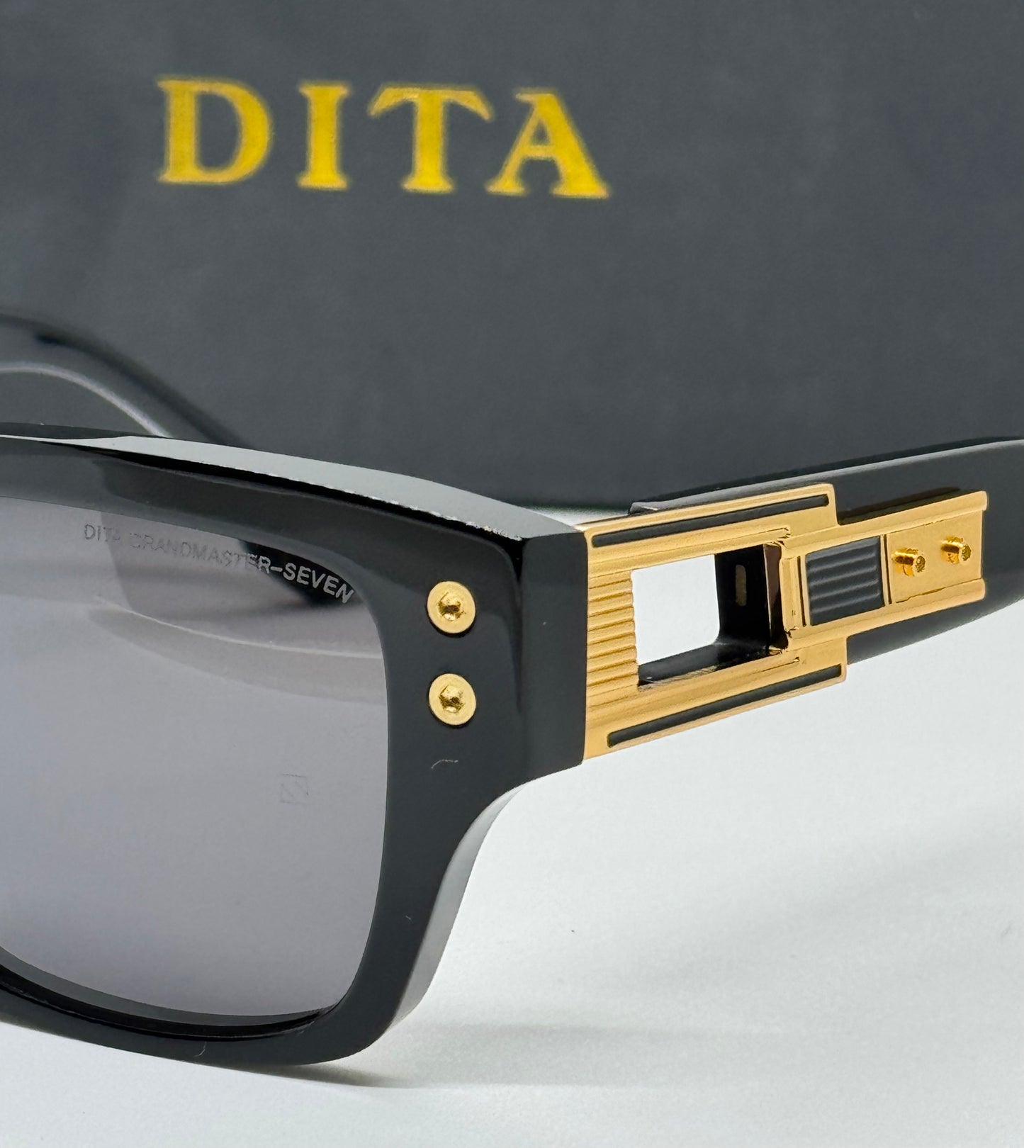 Dita Grandmaster-Seven Black