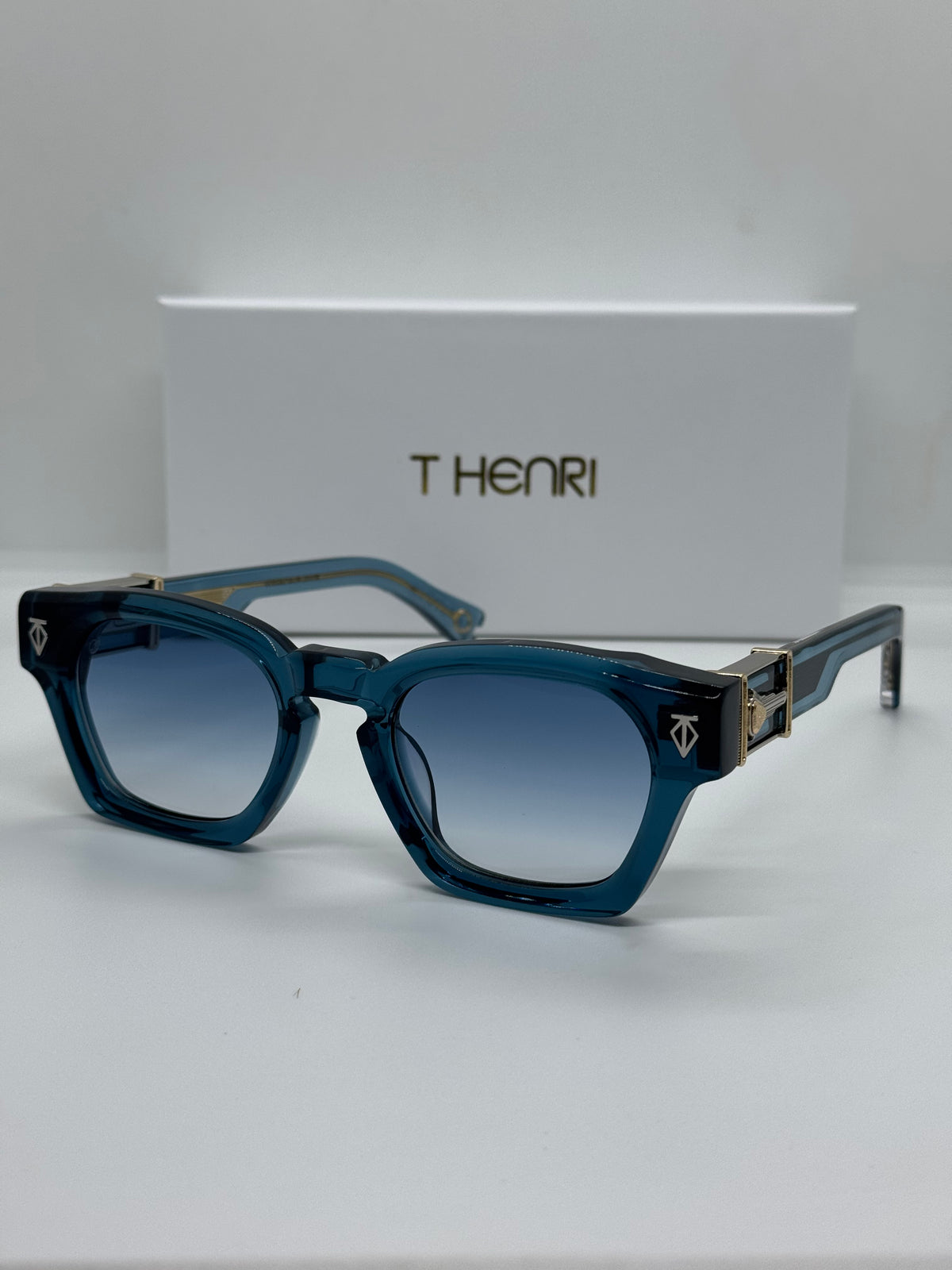 T Henri Gyra Deep Blue Shade