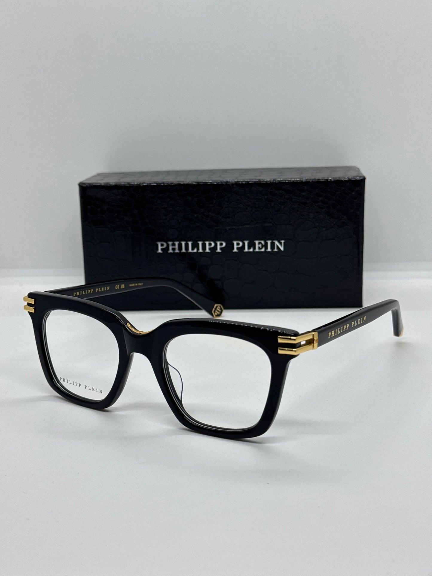 Philipp Plein Stud VPP115M Black x Gold Frame