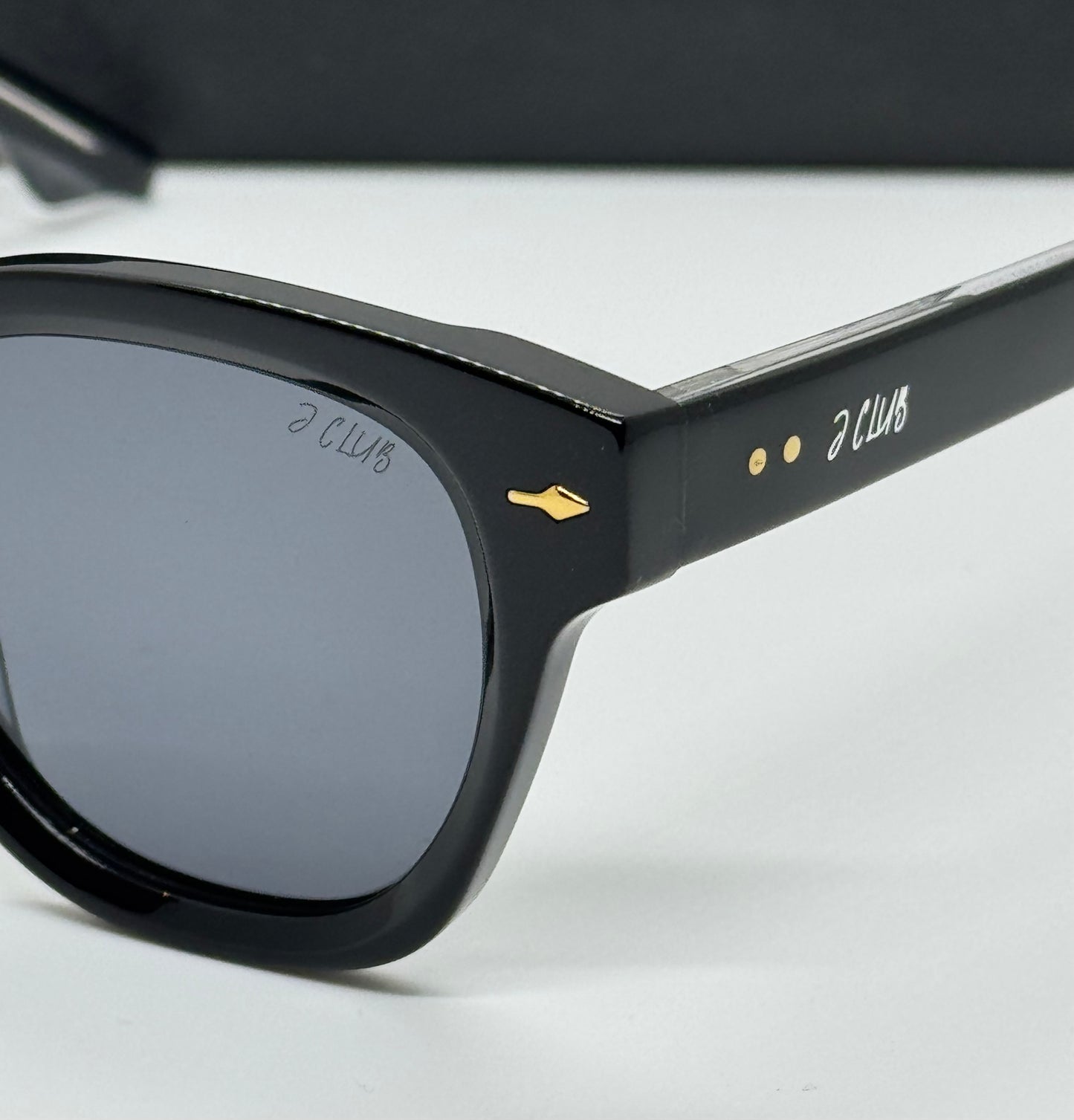Jeans Club 1567 Shade