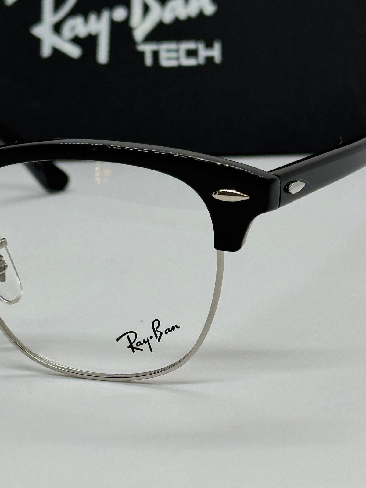 Ray-Ban Clubmaster RB 5154 Silver Frame