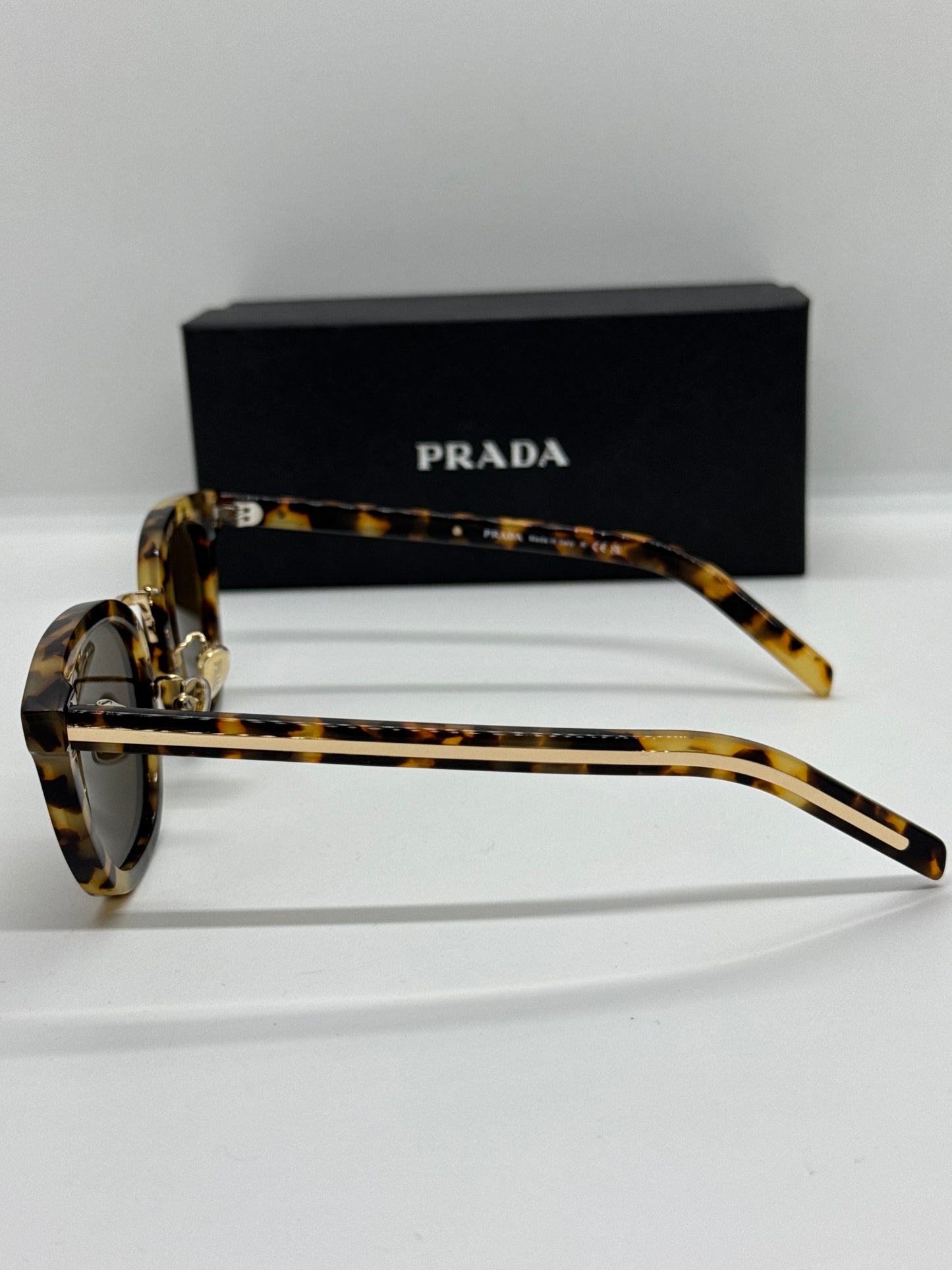 Prada SPRC01 Brown Tortoise